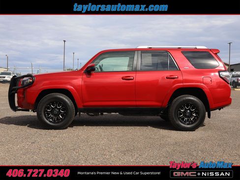 Used 2018 Toyota 4Runner SR5 image 39