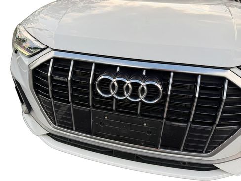 Used 2022 Audi Q3 2.0T Premium Plus AWD/4WD image 32