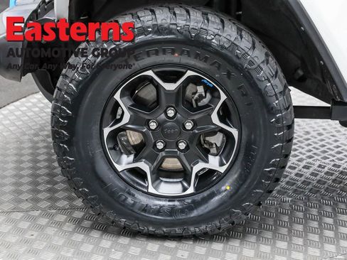 Used 2022 Jeep Wrangler Unlimited Rubicon 4xe w/ Cold Weather Group AWD/4WD image 34