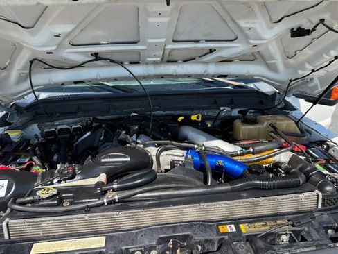 Used 2011 Ford F250 Lariat w/ Lariat Interior Pkg image 24