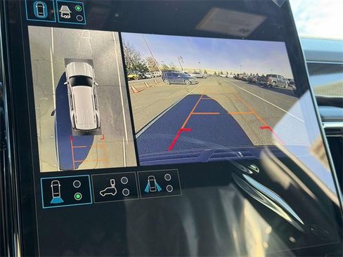 New 2026 GMC Yukon Elevation image 9