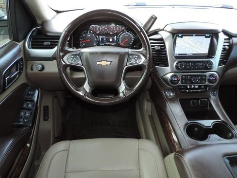 Certified 2018 Chevrolet Tahoe LT image 22