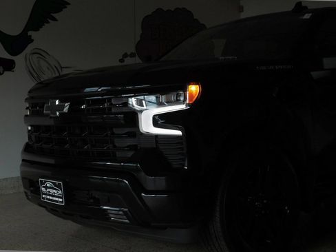 Used 2024 Chevrolet Silverado 1500 RST image 15