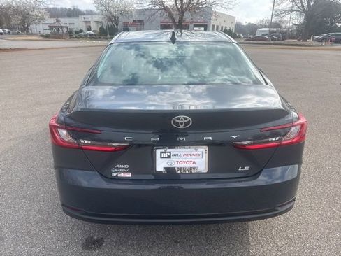 Used 2025 Toyota Camry LE image 4
