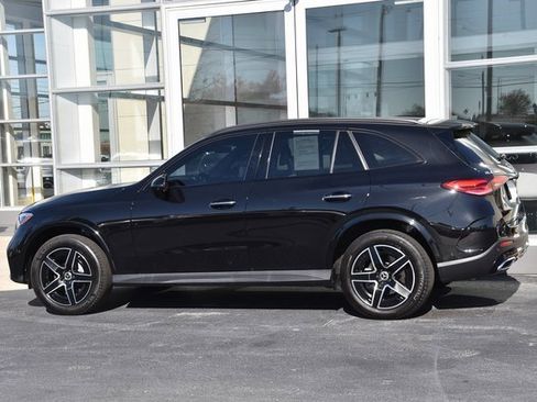 Used 2023 Mercedes-Benz GLC 300 4MATIC image 13
