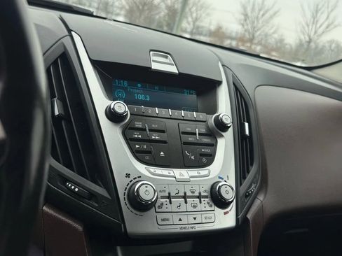 Used 2011 Chevrolet Equinox LT w/ Chrome Appearance Package image 13