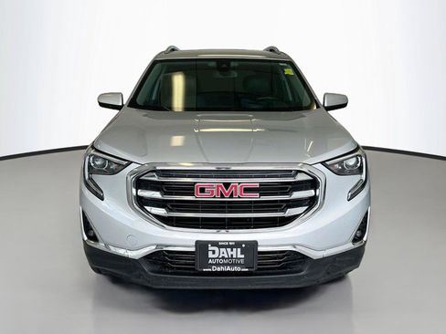 Used 2020 GMC Terrain SLT w/ Preferred Package FWD image 3