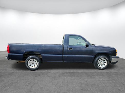 Used 2006 Chevrolet Silverado 1500 W/T image 2