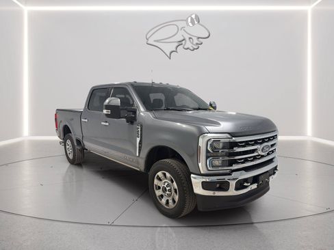 Used 2024 Ford F250 Lariat w/ Lariat Ultimate Package AWD/4WD image 7