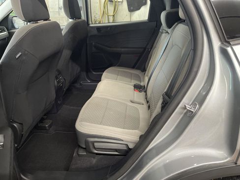 Used 2022 Ford Escape SE w/ Convenience Package image 24