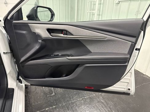 New 2026 Toyota Camry LE AWD/4WD image 11