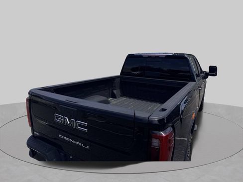 Used 2024 GMC Sierra 2500 Denali Ultimate w/ Max Trailering Package AWD/4WD image 8