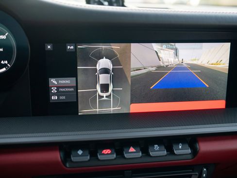 Certified 2021 Porsche 911 Carrera 4S image 19