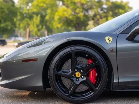 Used 2011 Ferrari 458 Italia Coupe RWD image 6