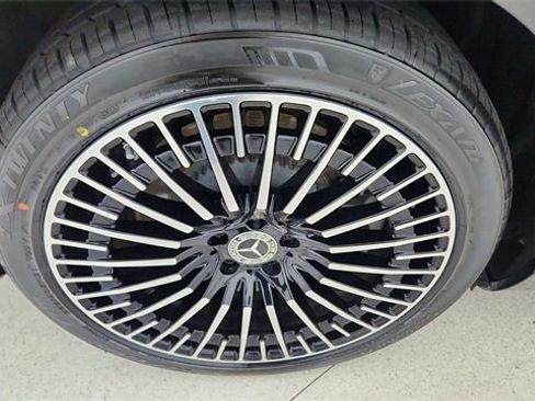 Used 2023 Mercedes-Benz EQS 450+ Sedan image 57