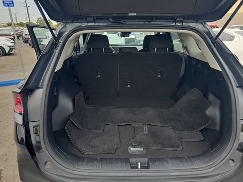 Used 2025 Kia Sportage LX FWD image 20