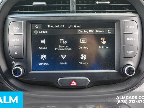 Used 2025 Kia Soul LX w/ LX Technology Package FWD image 34