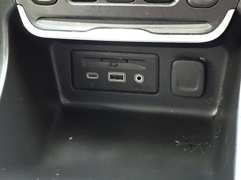 Used 2021 GMC Terrain SLE w/ Driver Convenience Package image 34