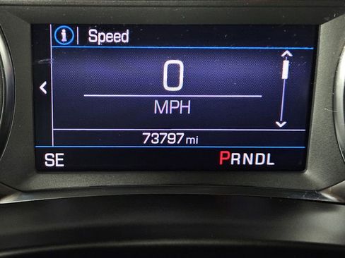 Used 2023 Chevrolet Equinox LT w/ Driver Convenience Package image 7