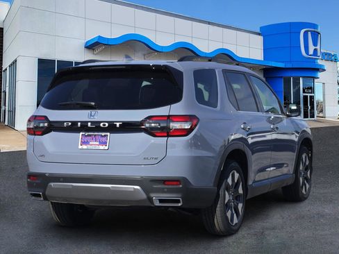 New 2026 Honda Pilot Elite image 5