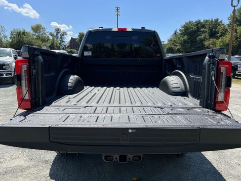 New 2026 Ford F250 Platinum w/ Tremor Off-Road Package image 26