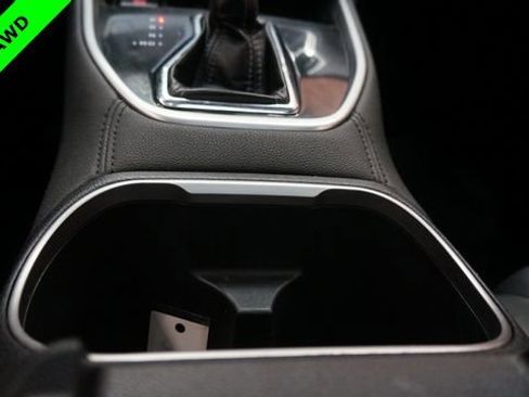 Used 2020 Subaru Outback Limited image 21