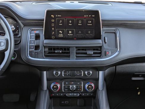 Used 2024 GMC Yukon SLT image 21