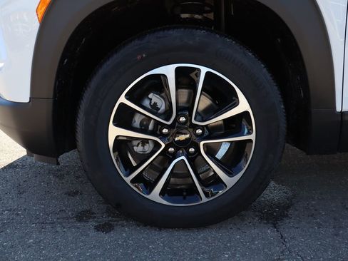 New 2026 Chevrolet TrailBlazer LT w/ Convenience Package image 22