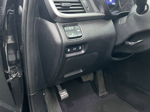 Used 2019 Kia Optima LX image 11