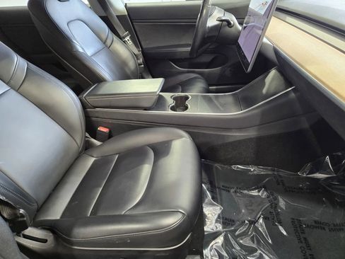 Used 2018 Tesla Model 3 Long Range image 7