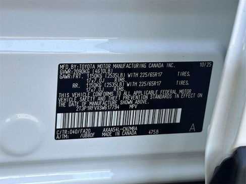 New 2025 Toyota RAV4 XLE image 27