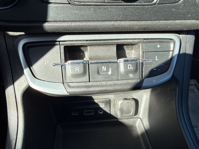 Certified 2022 GMC Terrain SLT w/ Infotainment Package II FWD image 19