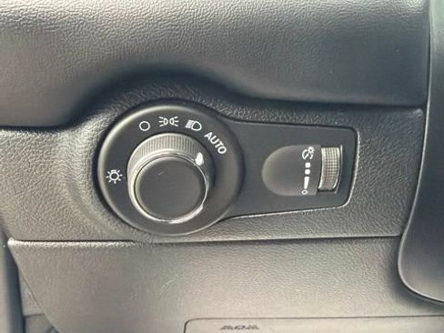 Used 2024 Dodge Durango GT AWD/4WD image 22