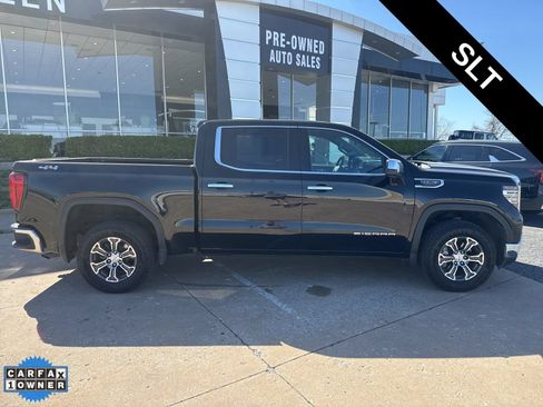 Used 2025 GMC Sierra 1500 SLT AWD/4WD image 2
