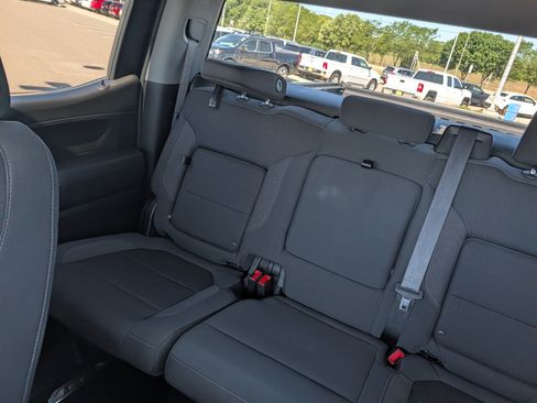 Used 2021 Chevrolet Silverado 1500 LT Trail Boss w/ Bed Protection Package AWD/4WD image 12