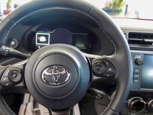 New 2025 Toyota GR86 image 25