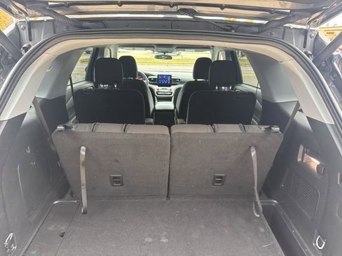 Used 2023 Ford Explorer XLT image 22