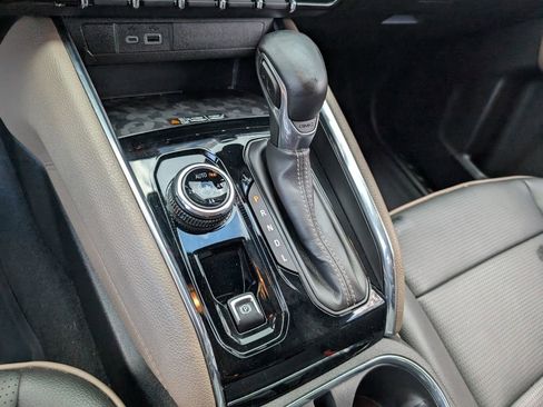 Used 2023 GMC Canyon Denali AWD/4WD image 31