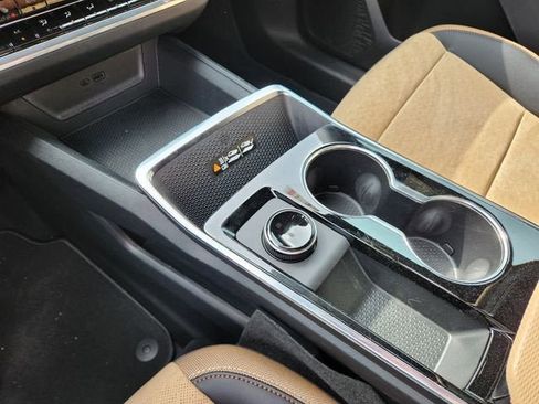 New 2026 Chevrolet Equinox ACTIV AWD/4WD image 20
