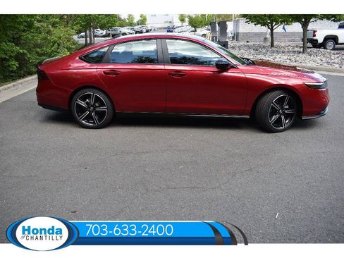 New 2026 Honda Accord Hybrid Sport-L image 8