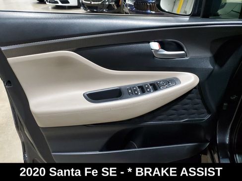 Used 2020 Hyundai Santa Fe SE FWD image 8