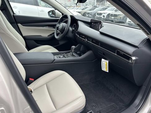New 2026 MAZDA MAZDA3 2.5 S Sedan w/ Preferred Pkg image 28