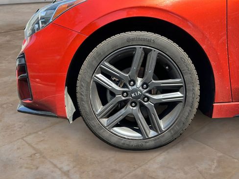 Used 2020 Kia Forte GT-Line w/ GT-Line Premium Package FWD image 13