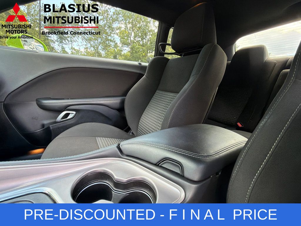 Used 2023 Dodge Challenger R/T w/ Blacktop Package RWD image 23