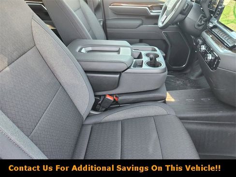 New 2026 GMC Sierra 2500 SLE image 10