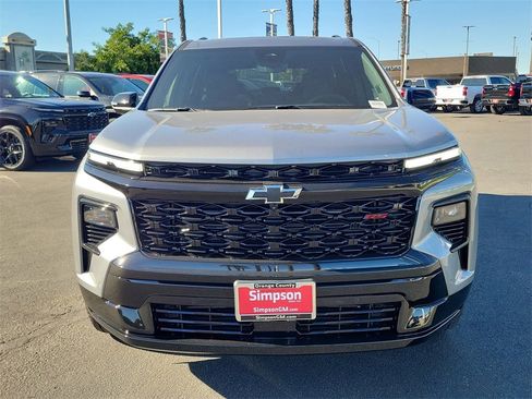 New 2026 Chevrolet Traverse RS image 22