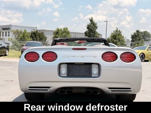 Used 1999 Chevrolet Corvette Convertible w/ Memory Pkg image 10
