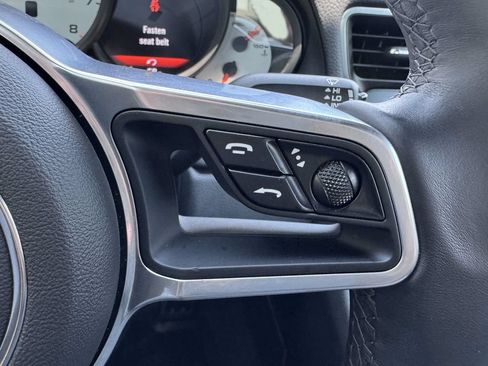 Used 2019 Porsche 911 Targa 4 AWD/4WD image 31