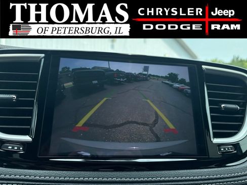 Used 2024 Chrysler Pacifica Touring-L w/ S Appearance Package FWD image 18