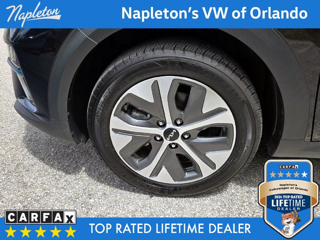 Used 2022 Kia Niro EX FWD image 9